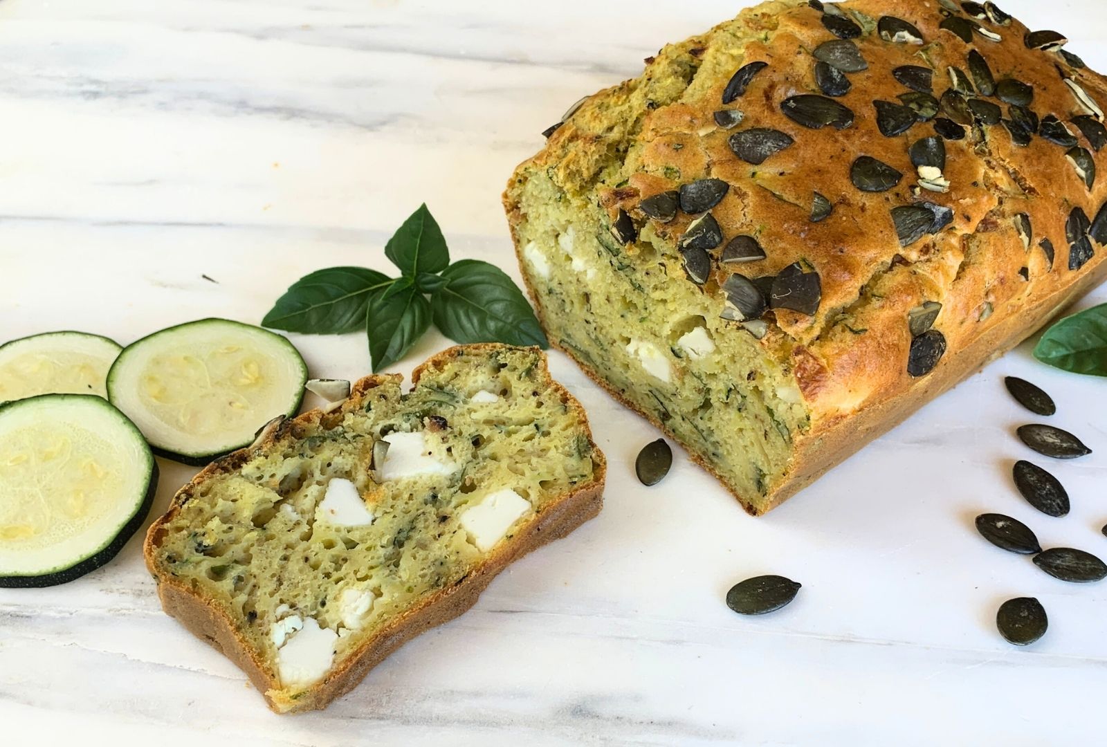 Cake Courgettes Fêta et Basilic
