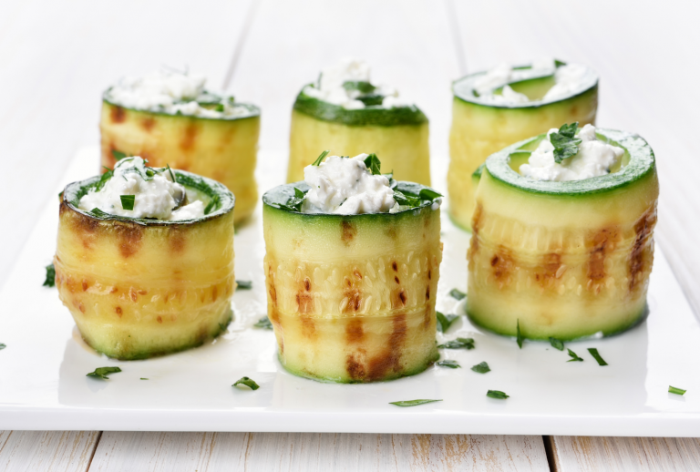 Roulés de courgettes grillées au fromage frais