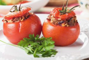 Tomates farcies estivales au riz parfumé
