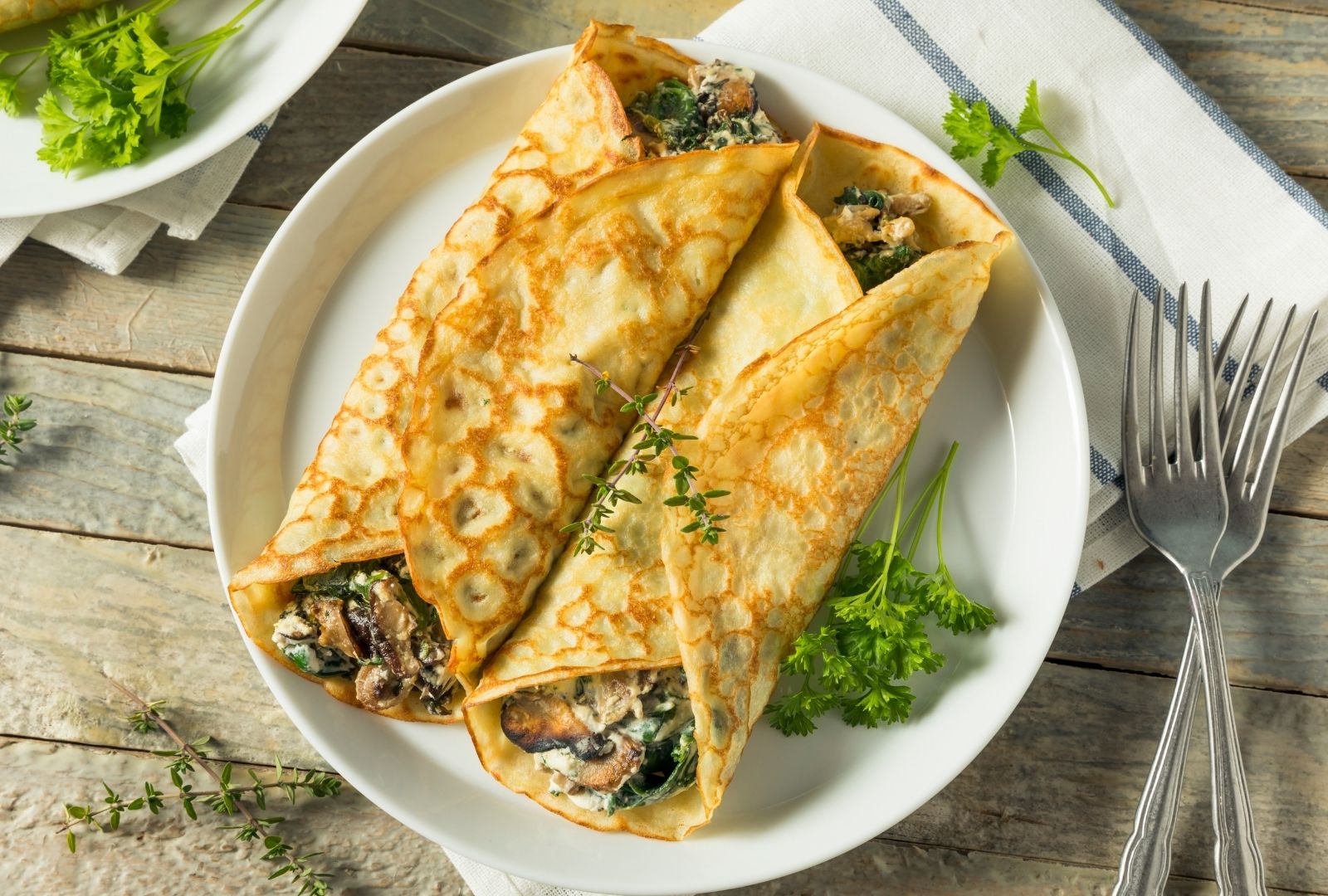 Crêpes légères aux champignons et épinards
