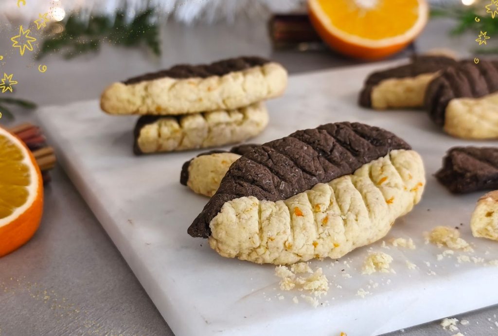 Biscuits feuilles orange & cacao (spécial noel)