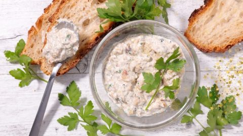 Rillettes légères de saumon aux herbes (Spécial Noël)