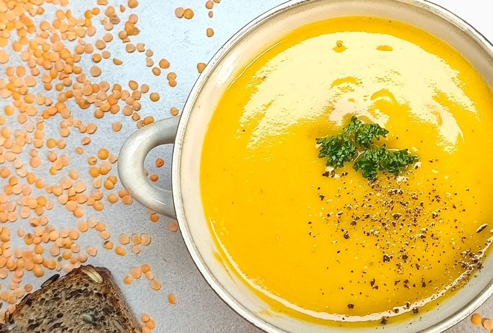Crème de lentilles corail et carottes