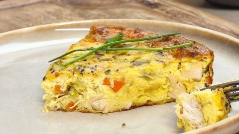 Quiche sans pâte aux légumes de saison