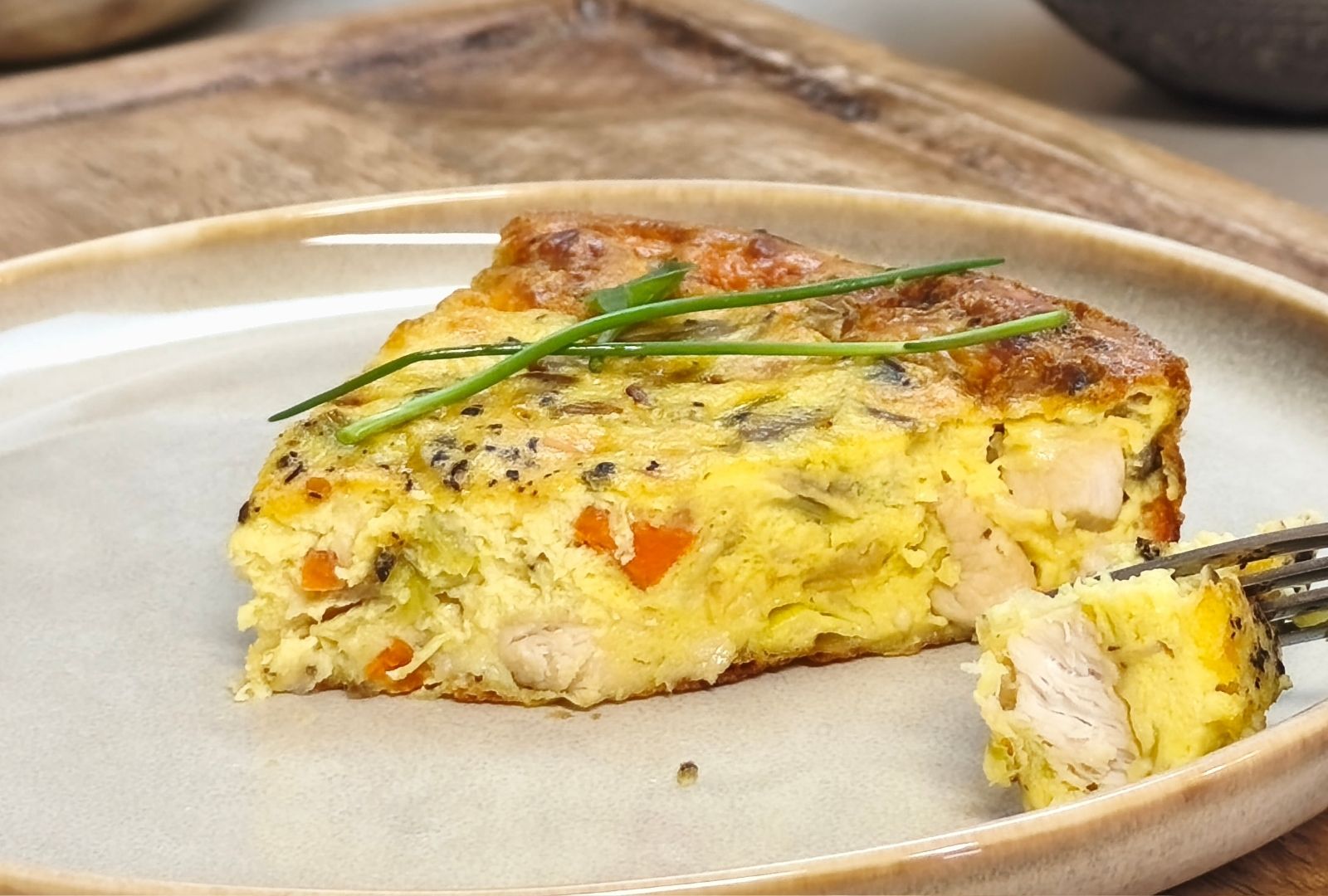 Quiche sans pâte aux légumes de saison