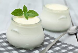 Yaourt maison au lait cru
