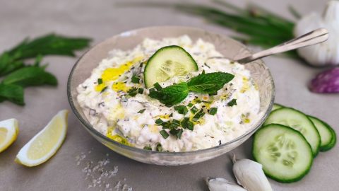Sauce Tzatziki légère - concombre, ail et citron (2)