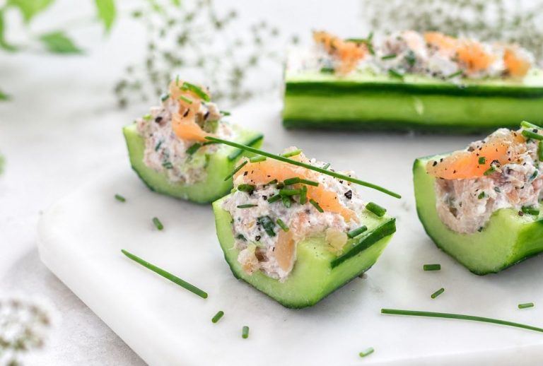 Concombre farci au thon et au saumon : apéro frais, chic et express !